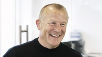 Woodford defends fund dumped from income sector